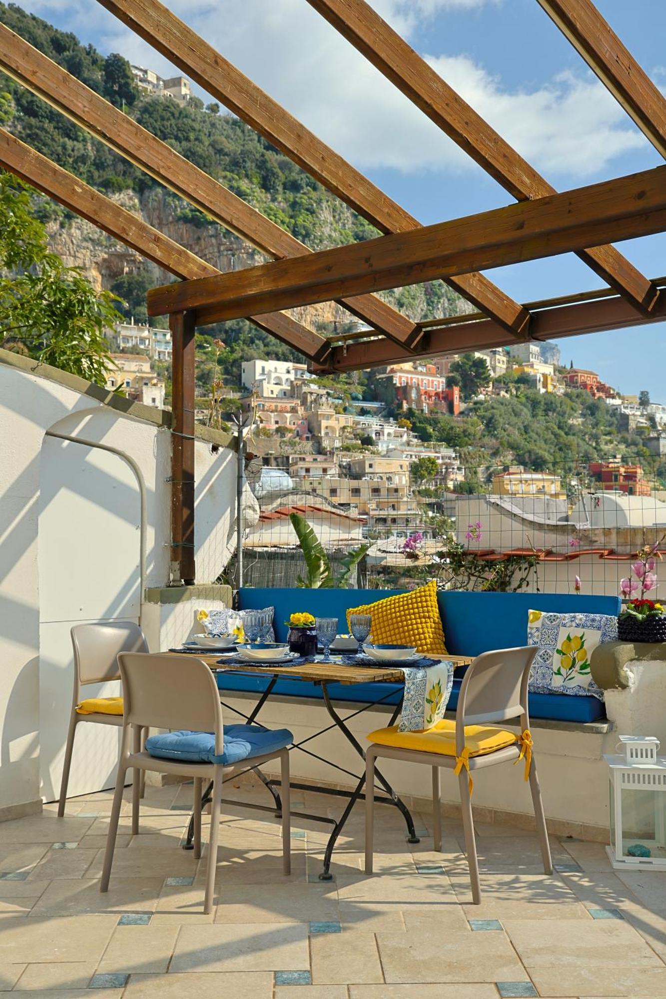 Casa Flavia Positano Center - 5 Minutes To Beach And 4 Air Conditioning Экстерьер фото